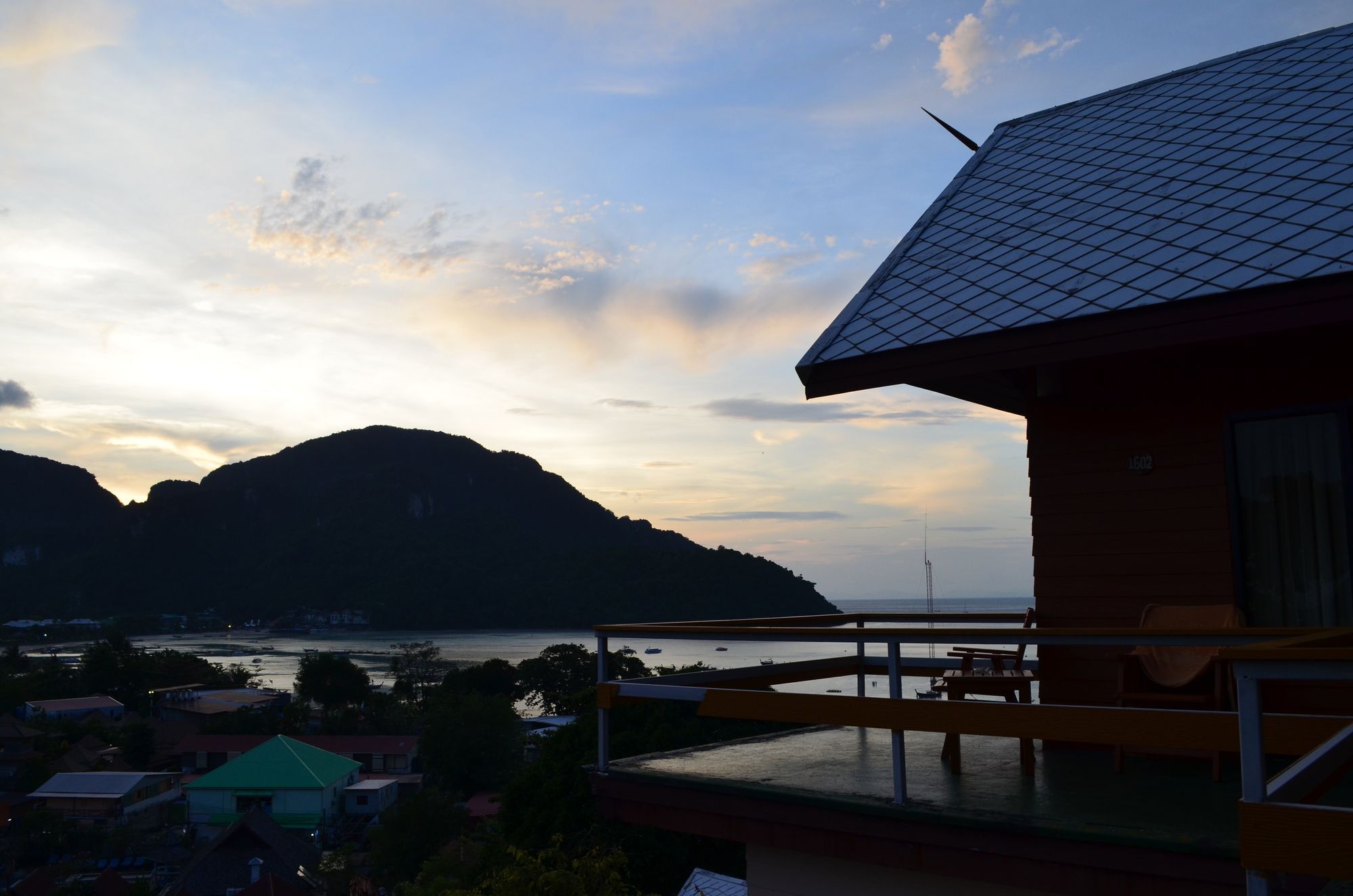 ピタロン Pp リゾート ピピ島 エクステリア 写真